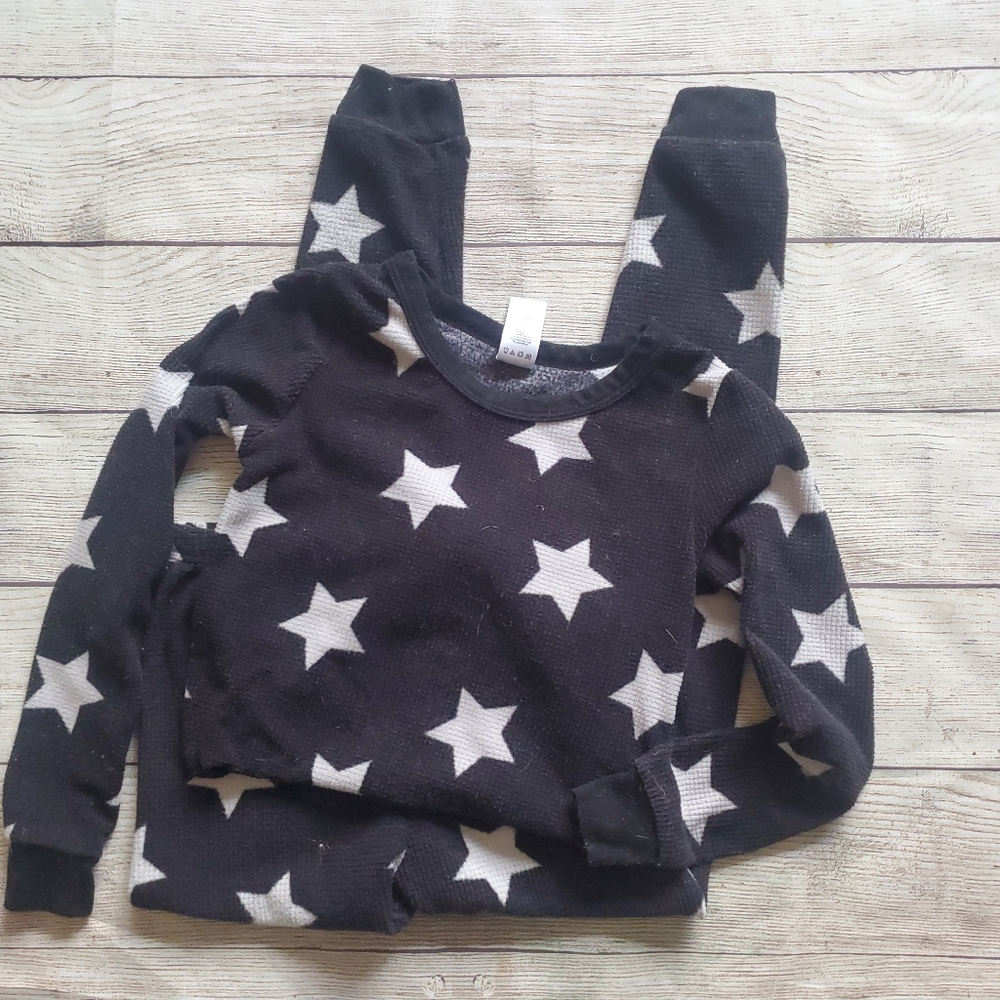5/$20🌟Calvin Klein Black Star Print Pajamas